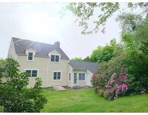 24 Hillcrest Ave, Shrewsbury, MA 01545