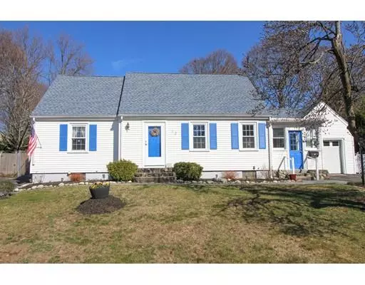 12 Thorndike Road, Wakefield, MA 01880