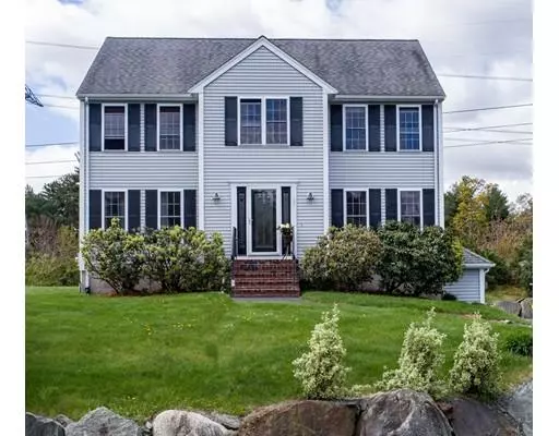 17 Amanda St, Middleboro, MA 02346