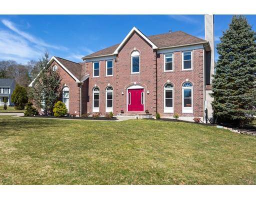 3 Weyman Ln, Sharon, MA 02067