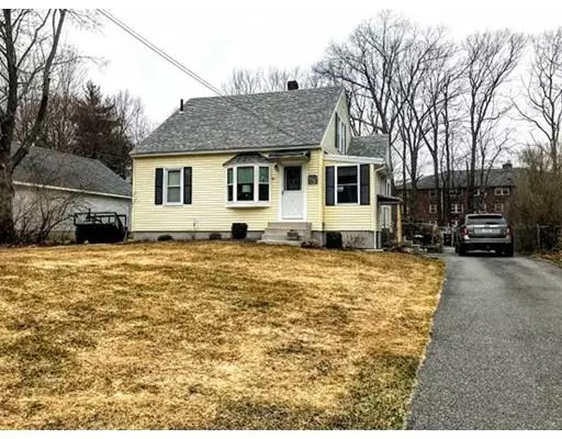 252 Pearl St, Gardner, MA 01440