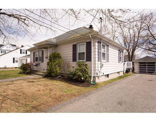 24 Tyler Avenue, Somerset, MA 02726