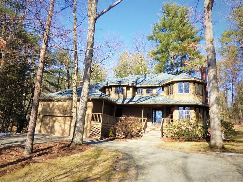 44 Woodlot Road, Amherst, MA 01002