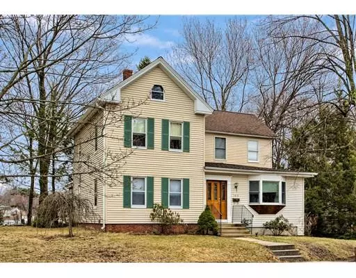 103 Blossom St, Leominster, MA 01453