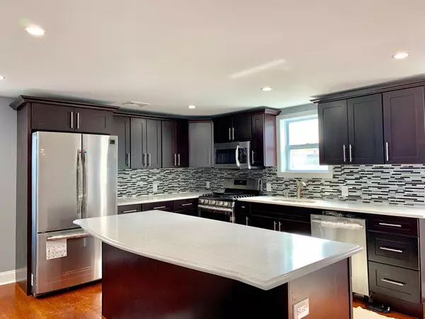 Milford, MA 01757,20 Granite St