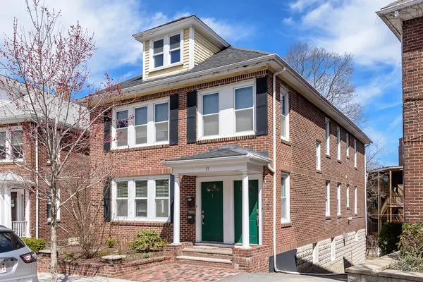 11 Atherton Rd #1, Brookline, MA 02446