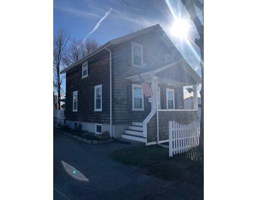 135 Thurber Ave, Somerset, MA 02725