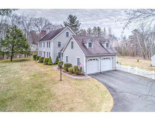 Russell, MA 01071,696 Woodland Way