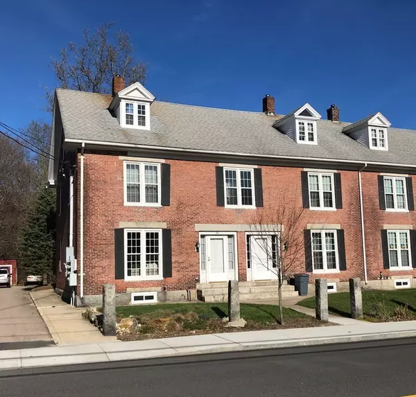 34 Mendon St #34, Blackstone, MA 01504