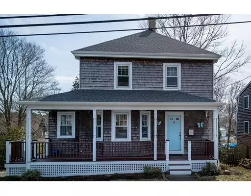 27 Lincoln St, Manchester, MA 01944