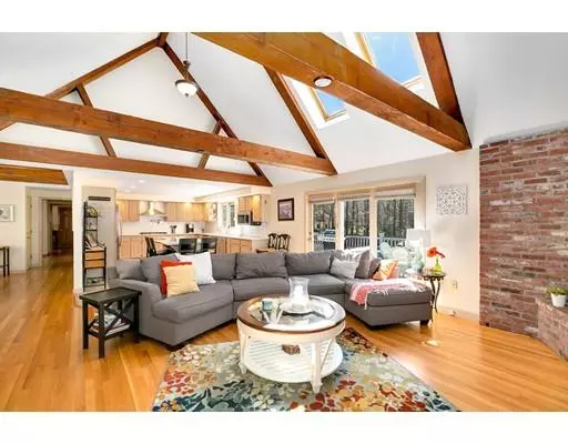 Hanover, MA 02339,315 Union St