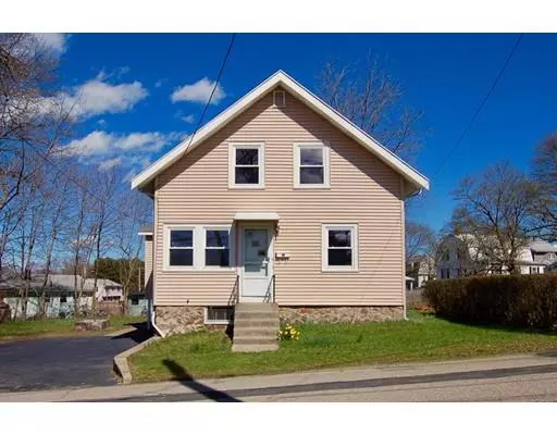 14 Hillcrest Road, Braintree, MA 02184