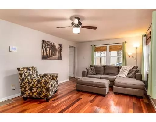 East Longmeadow, MA 01028,4 Theresa St