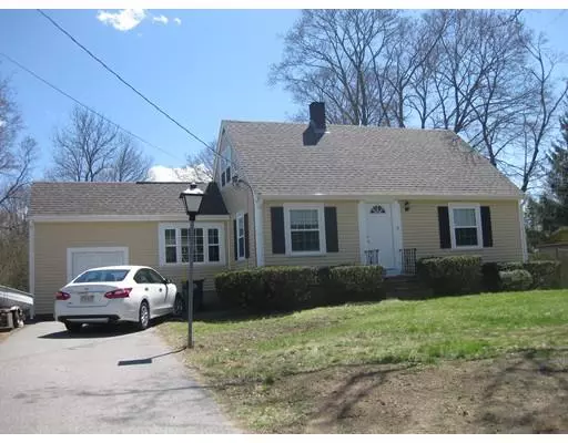 17 Bellows Circle, Abington, MA 02351