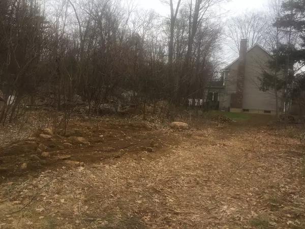 Sturbridge, MA 01566,103 Mcgilpin