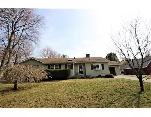 54 Harris St, Methuen, MA 01844