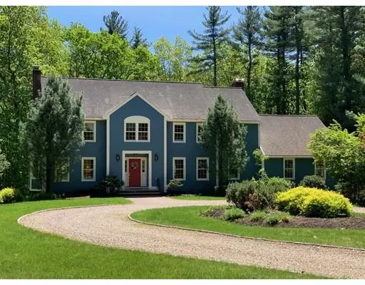 14 Bennett Rd, Boxford, MA 01921