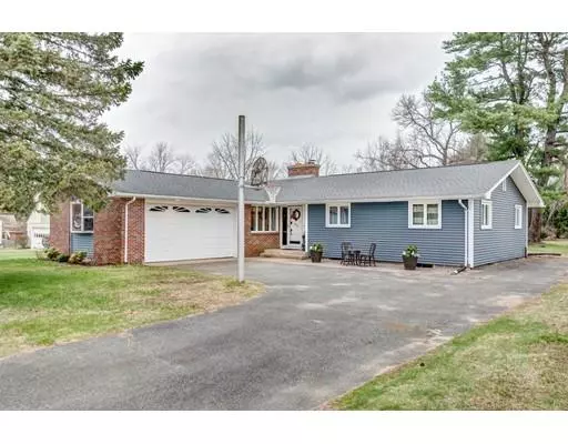 53 Manchonis Rd, Wilbraham, MA 01095