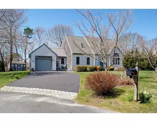 Falmouth, MA 02536,23 Village Lane