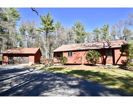 446 Walnut Plain Rd, Rochester, MA 02770