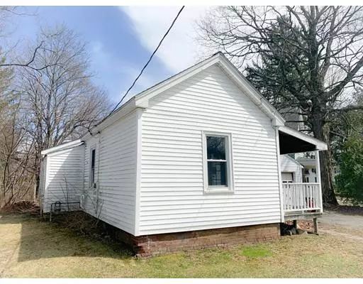 Westfield, MA 01085,19 Prospect St