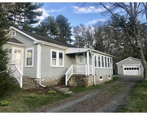 278 New Bedford Rd, Rochester, MA 02770