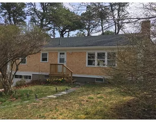 13 Bluebird Ln, Harwich, MA 02645