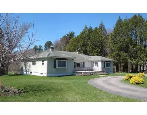 598 Maple St, Franklin, MA 02038