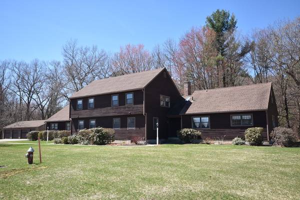 3C Adams Court #3C, Deerfield, MA 01373