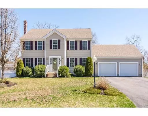 80 Metacomet Ave, Taunton, MA 02718