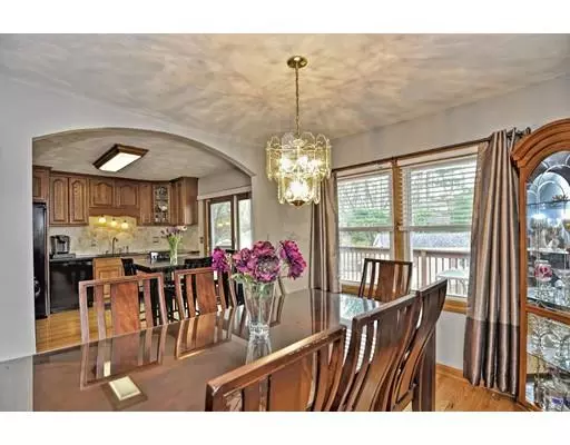 Swansea, MA 02777,1 Kispert Ct