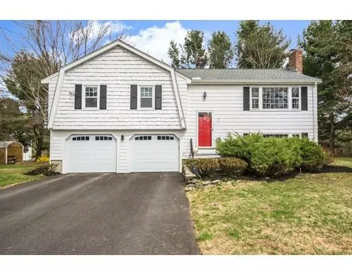 Southborough, MA 01772,17 Maplecrest Drive