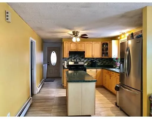 Lawrence, MA 01841,8 Osgood St