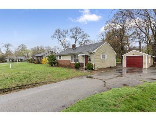 31 Cedar Rd, Avon, MA 02322