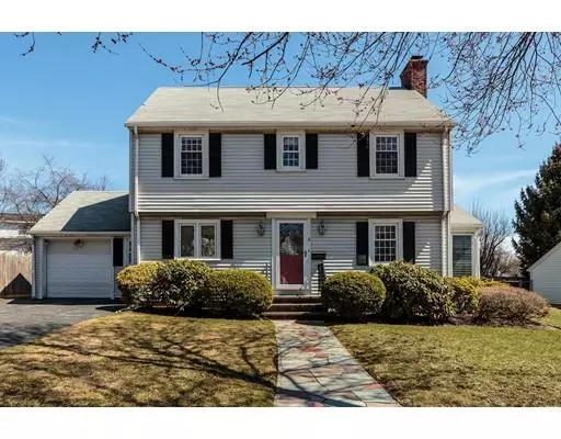 8 Little Pond Road, Belmont, MA 02478