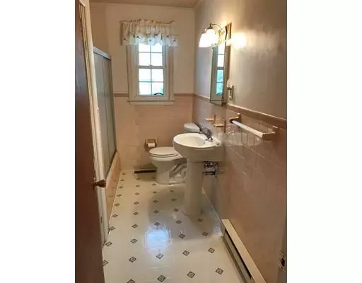 Acushnet, MA 02743,183 Hathaway Road