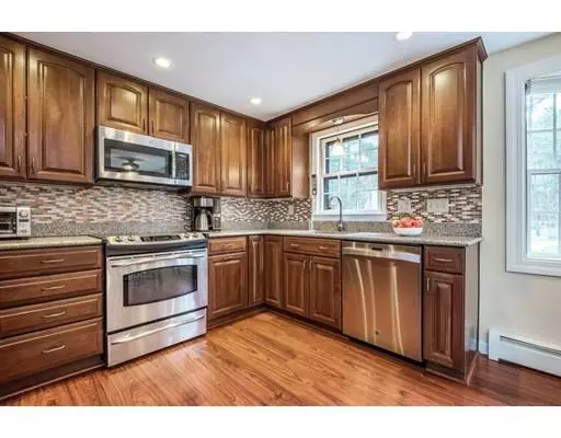 Stow, MA 01775,67 Wildwood Rd