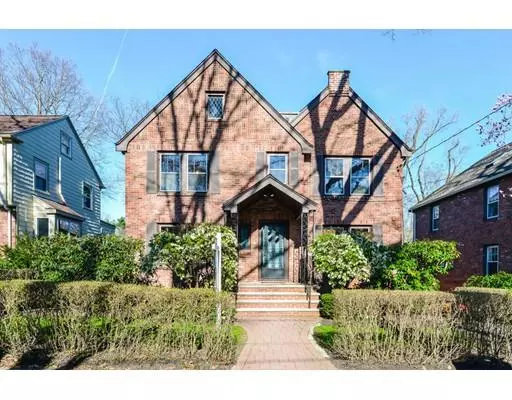 Brookline, MA 02467,269 Russett Rd