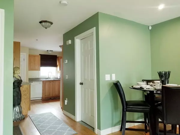 Peabody, MA 01960,17 Andover Street #2