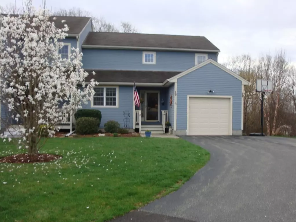 Sturbridge, MA 01566,111 Colonial Dr #111