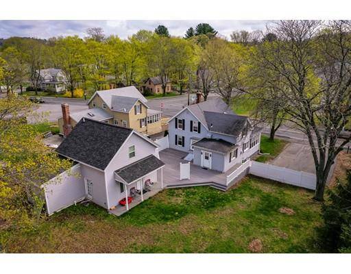 82 Lincoln St, Hudson, MA 01749