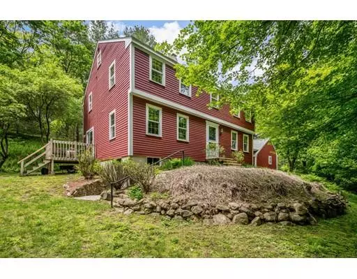 7 Howard Rd, Maynard, MA 01754