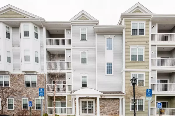 428 John Mahar Hwy #311, Braintree, MA 02184