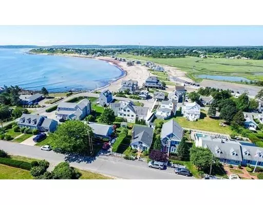 28 Crescent Ave, Scituate, MA 02066