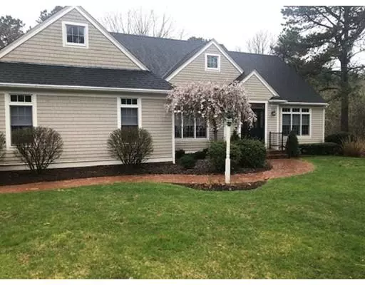 142 Cairn Ridge Road, Falmouth, MA 02536