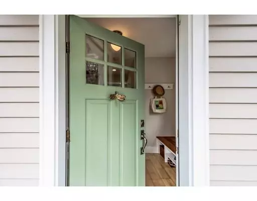 Stow, MA 01775,27 Boxboro Road