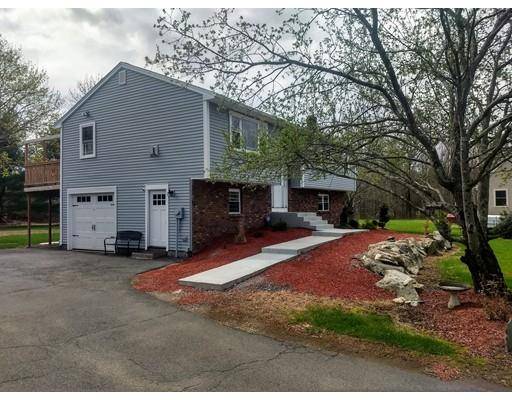 33 Westview Dr, Belchertown, MA 01007