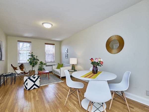 12 Ware St #33, Cambridge, MA 02138