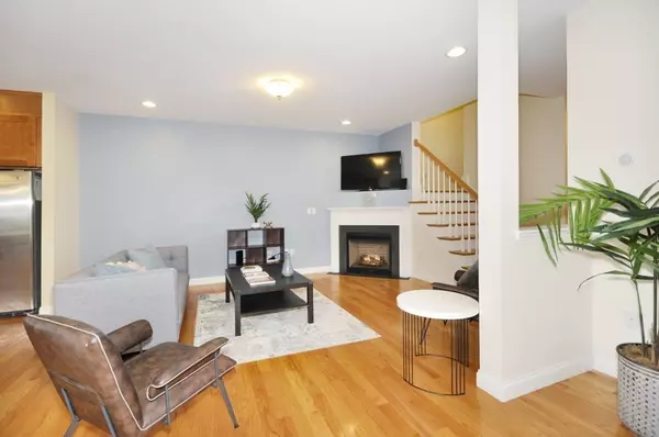 Arlington, MA 02474,2 Summer Hill Circle #2