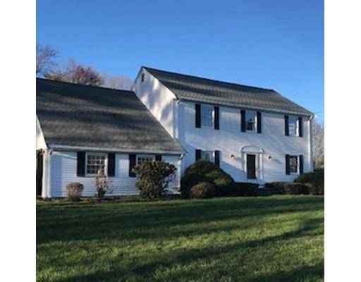 19 Riverside Dr, Norwell, MA 02061